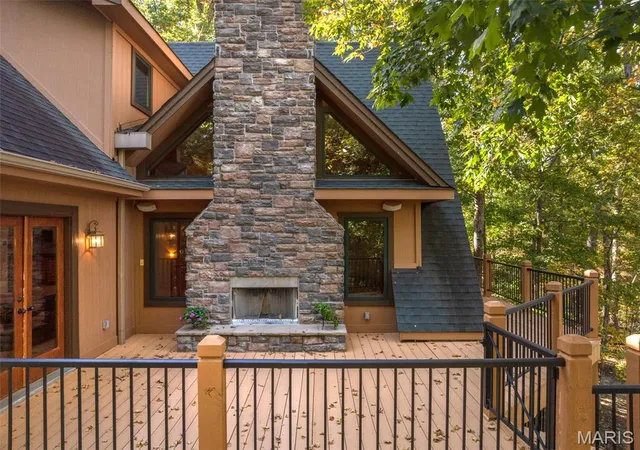 Photo 4 of Single family home for sale at 346 W Wanderfern Cir Dr, Wright City, MO 63390 | MLS# MIS26066245 | Listing updated on 2026-10-18