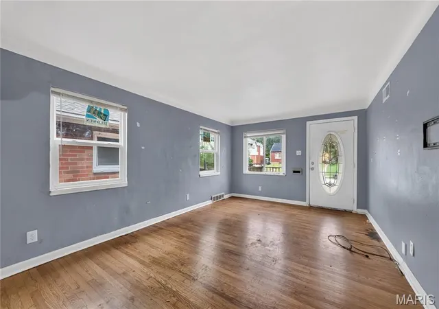 Photo 2 of Single family home for sale at 6318 Lalite Ave, Saint Louis, MO 63136 | MLS# MIS26066246 | Listing updated on 2026-10-15