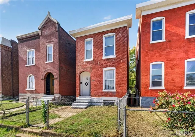 Photo 3 of Single family home for sale at 6821 Minnesota Ave, Saint Louis, MO 63111 | MLS# MIS26066257 | Listing updated on 2026-10-26