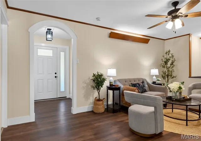 Photo 2 of Single family home for sale at 8970 S Laclede Sta Rd, Saint Louis, MO 63123 | MLS# MIS26066268 | Listing updated on 2026-10-20