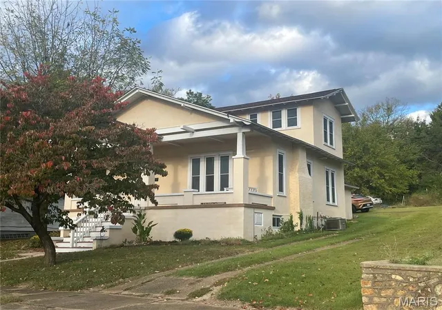 Photo 3 of Single family home for sale at 409 N 3rd Street, Piedmont, MO 63957 | MLS# MIS26066276 | Listing updated on 2026-10-14
