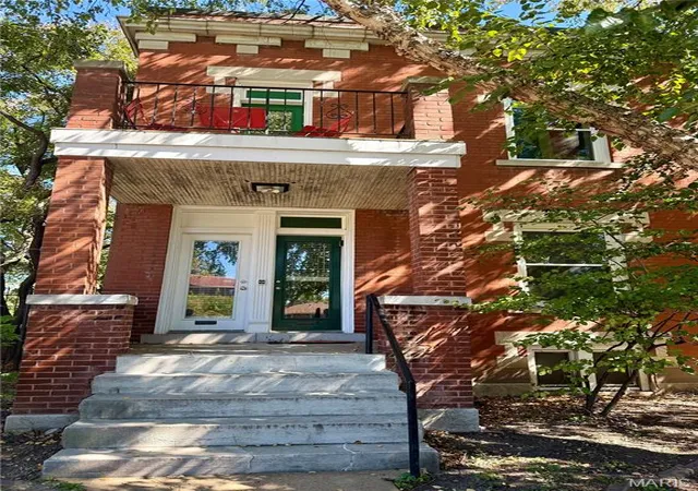 Photo 1 of Multi family home for sale at 5837 Nina Pl, Saint Louis, MO 63112 | MLS# MIS26066282 | Listing updated on 2026-10-15