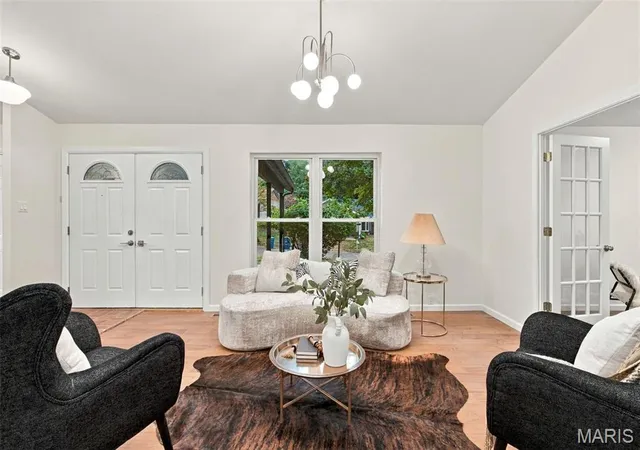 Photo 4 of Single family home for sale at 12226 Autumn Dale Ct, Maryland Heights, MO 63043 | MLS# MIS26066286 | Listing updated on 2026-10-17