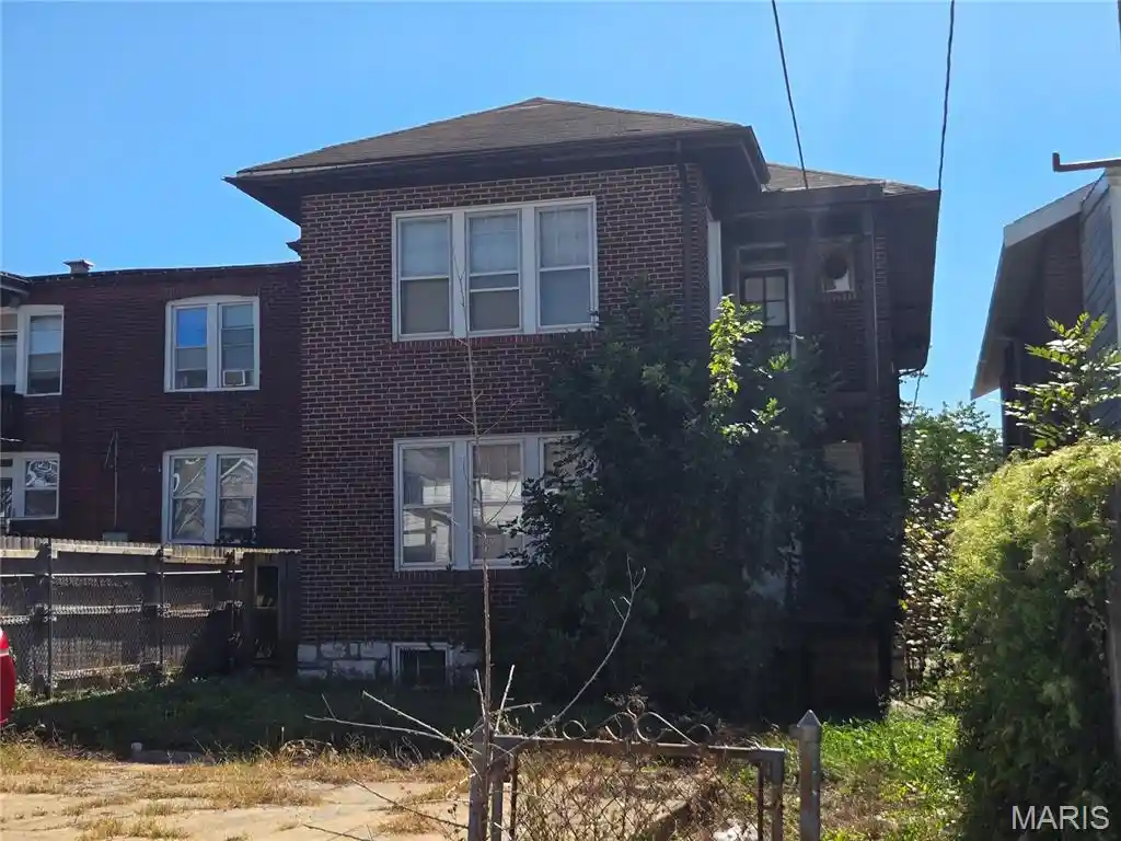 Listing Photo 4 - Condo for sale in 4639 Wilcox Ave located at 4639 Wilcox Ave, Saint Louis, MO 63116 - Unit 4639 Wilcox Ave
