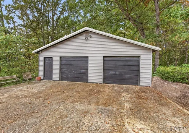 Photo 3 of House for sale at 12950 Palmer Ln, De Soto, MO 63020 | MLS# MIS26066313 | Listing updated on 2026-10-19