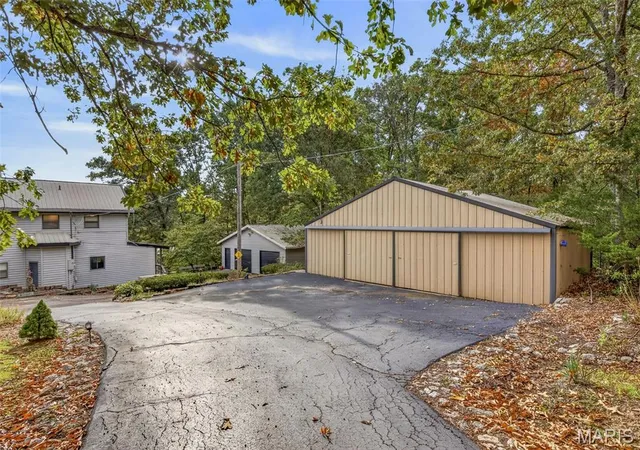 Photo 4 of House for sale at 12950 Palmer Ln, De Soto, MO 63020 | MLS# MIS26066313 | Listing updated on 2026-10-19