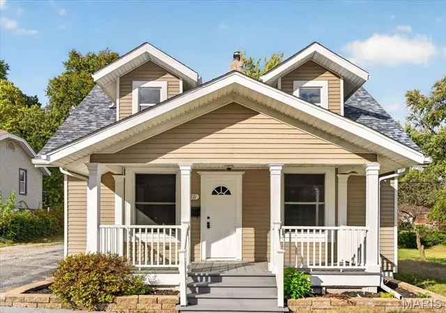Photo 1 of Single family home for sale at 8721 Crocus Ln, Saint Louis, MO 63114 | MLS# MIS26066316 | Listing updated on 2026-10-15
