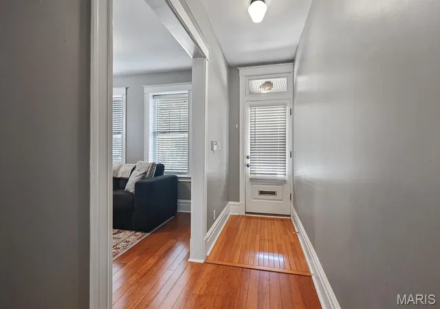 Photo 2 of Condo for sale at 3832 Shaw Blvd #A, Saint Louis, MO 63110 | MLS# MIS26066354 | Listing updated on 2026-10-26