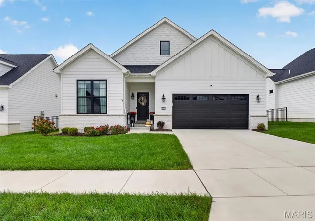 Single family home for sale at 103 Hvn Ridge Ct, O Fallon, MO 63368 | MLS# MIS26066356