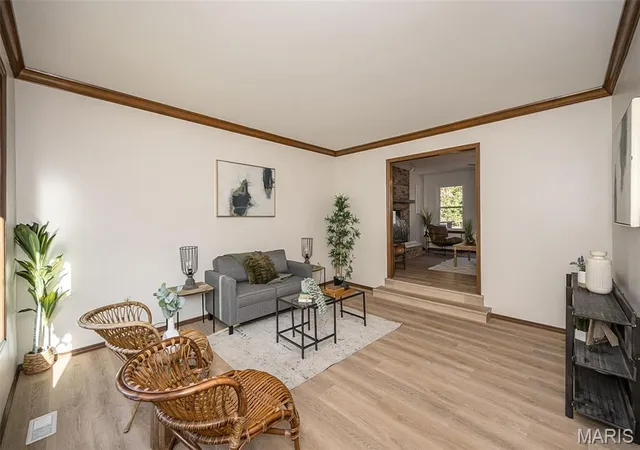Photo 4 of Single family home for sale at 69 Riverwood Ests Blvd, Florissant, MO 63031 | MLS# MIS26066371 | Listing updated on 2026-10-19