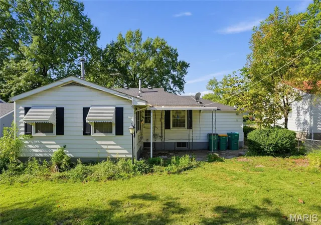 Photo 1 of Single family home for sale at 10136 Newbold Dr, Saint Louis, MO 63137 | MLS# MIS26066378 | Listing updated on 2026-10-23