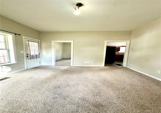Photo 3 of Single family home for sale at 407 W St Louis St, Bland, MO 65014 | MLS# MIS26066380 | Listing updated on 2026-10-16