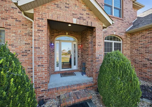 Photo 3 of Single family home for sale at 14032 S Fork, Aviston, IL 62216 | MLS# MIS26066389 | Listing updated on 2026-10-29