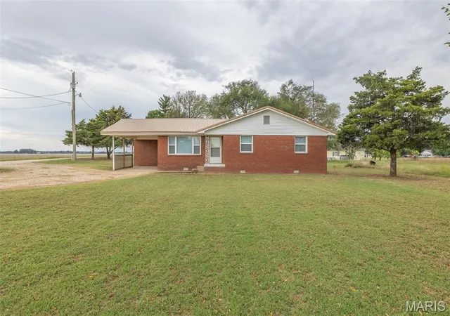 Photo 1 of Single family home for sale at 1509 State Hwy 25, Bernie, MO 63822 | MLS# MIS26066395 | Listing updated on 2026-10-16