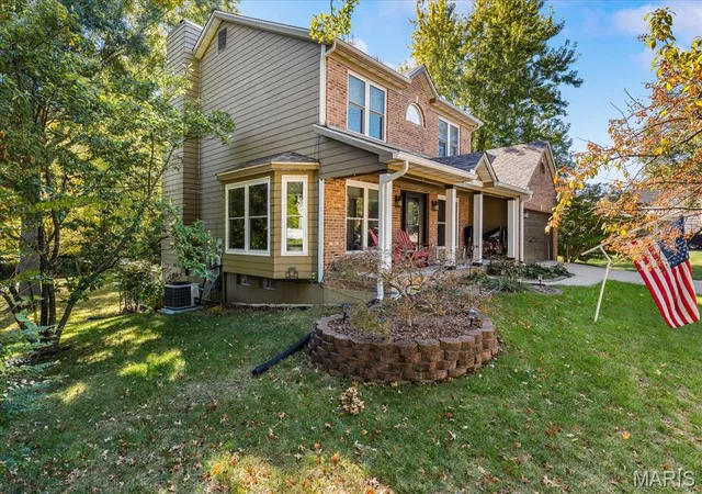 Photo 3 of Single family home for sale at 461 Schwarz Rd, O Fallon, IL 62269 | MLS# MIS26066422 | Listing updated on 2026-10-22