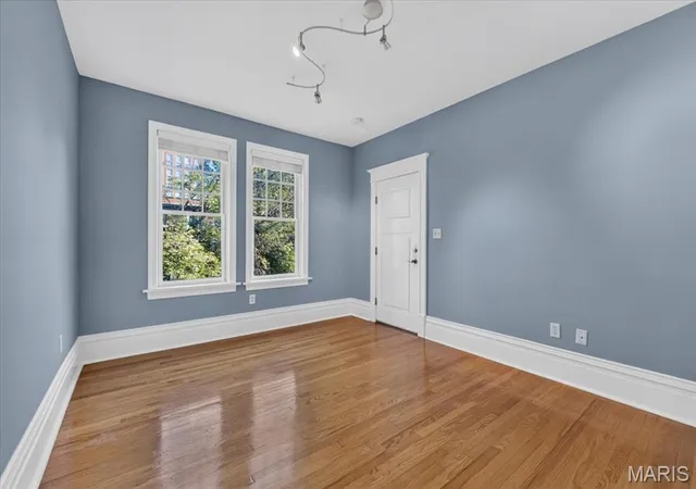 Photo 4 of Condo for sale at 6114 Washington Blvd #202, Saint Louis, MO 63112 | MLS# MIS26066431 | Listing updated on 2026-10-22