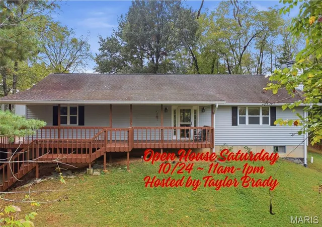 Photo 1 of Single family home for sale at 12150 Cedar Hills Dr, Highland, IL 62249 | MLS# MIS26066436 | Listing updated on 2026-10-19