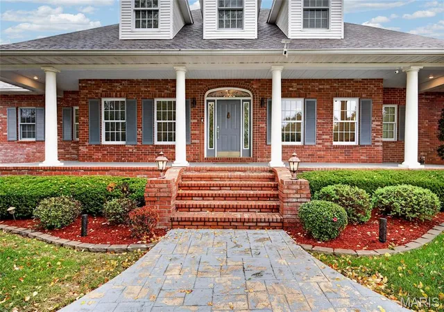 Photo 1 of Single family home for sale at 1518 Arbour Dr, Lebanon, MO 65536 | MLS# MIS26066473 | Listing updated on 2026-10-20
