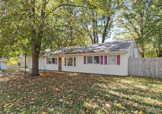 Photo 2 of Single family home for sale at 12011 Garden Ln, Spanish Lake, MO 63138 | MLS# MIS26066474 | Listing updated on 2026-10-23