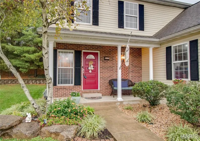 Photo 3 of Single family home for sale at 4609 Camellia Pl, Alton, IL 62002 | MLS# MIS26066488 | Listing updated on 2026-10-23