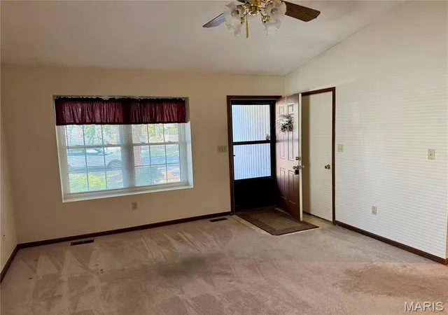 Photo 3 of Condo for sale at 1279 Ridgewood Ct, Collinsville, IL 62234 | MLS# MIS26066509 | Listing updated on 2026-10-22