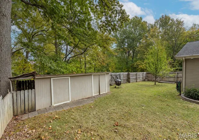 Photo 4 of Single family home for sale at 1811 Timberlane Dr, Cape Girardeau, MO 63701 | MLS# MIS26066535 | Listing updated on 2026-10-19