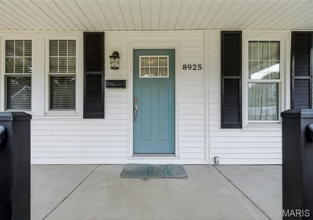 Photo 3 of Single family home for sale at 8925 Lawn Ave, Saint Louis, MO 63144 | MLS# MIS26066581 | Listing updated on 2026-10-21