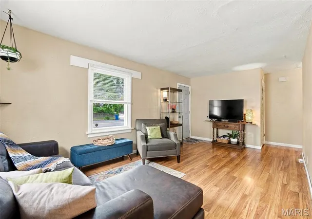 Photo 1 of Single family home for sale at 9458 Mackenzie Rd, Saint Louis, MO 63123 | MLS# MIS26066583 | Listing updated on 2026-10-22