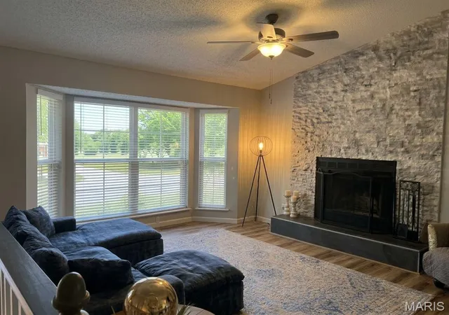 Photo 2 of Single family home for sale at 167 Edgeworth Ave, Maryland Heights, MO 63043 | MLS# MIS26066592 | Listing updated on 2026-10-17