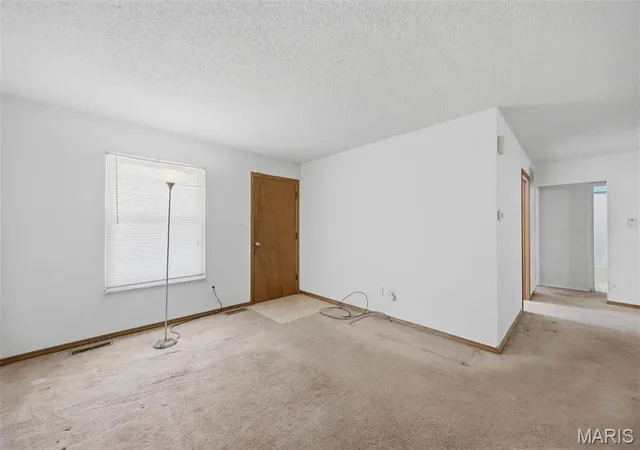 Photo 3 of Single family home for sale at 10692 Foxpath Dr, Saint Louis, MO 63137 | MLS# MIS26066595 | Listing updated on 2026-10-23