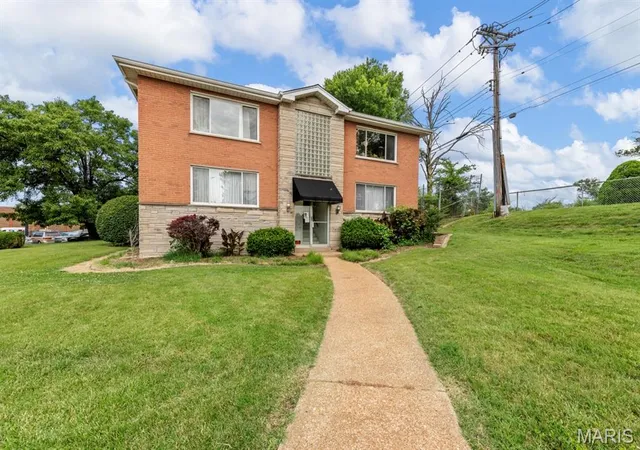 Photo 2 of Multi family home for sale at 7201-05 Gravois Ave, Saint Louis, MO 63116 | MLS# MIS26066598 | Listing updated on 2026-10-15