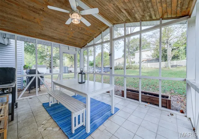 Photo 1 of Single family home for sale at 4 Newberry Ct, Saint Peters, MO 63376 | MLS# MIS26066599 | Listing updated on 2026-10-29