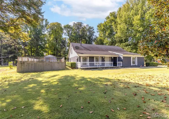 Photo 1 of Single family home for sale at 917 W Martin Ave, Campbell, MO 63933 | MLS# MIS26066619 | Listing updated on 2026-10-16