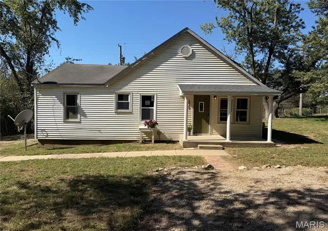 Photo 1 of Single family home for sale at 23109 County Rd 249, Bloomfield, MO 63825 | MLS# MIS26066637 | Listing updated on 2026-10-22