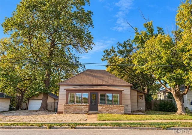 Photo 1 of Single family home for sale at 315 E Washington St, Cuba, MO 65453 | MLS# MIS26066642 | Listing updated on 2026-10-18