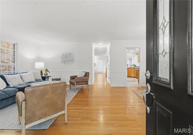 Photo 2 of Single family home for sale at 5844 Itaska St, Saint Louis, MO 63109 | MLS# MIS26066657 | Listing updated on 2026-10-21