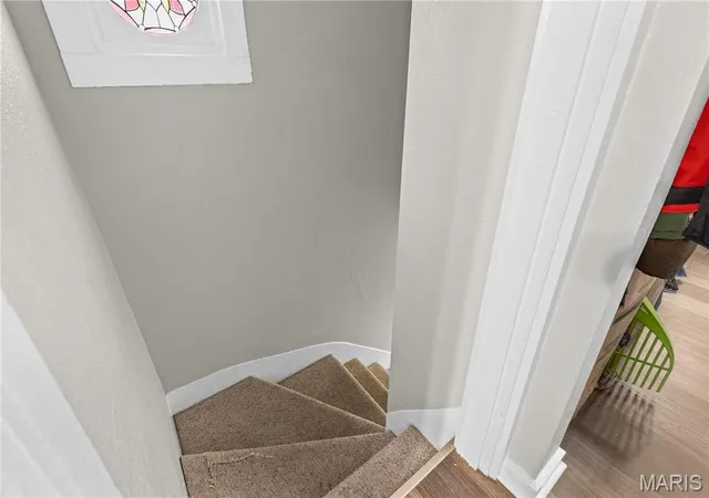 Photo 4 of Multi family home for sale at 824 Henry St, Alton, IL 62002 | MLS# MIS26066671 | Listing updated on 2026-10-19
