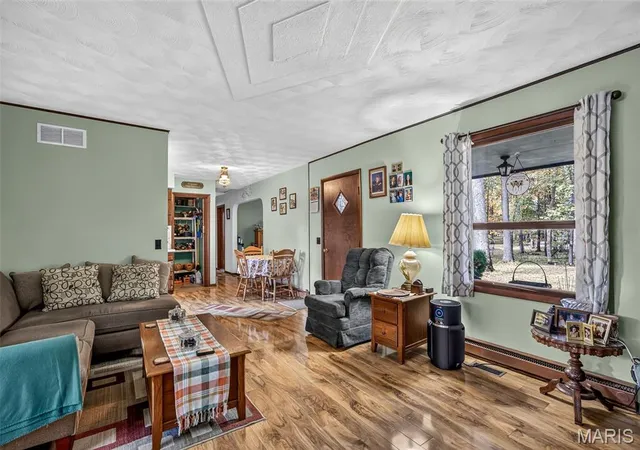 Photo 3 of Single family home for sale at 2929 Brune Rd, Farmington, MO 63640 | MLS# MIS26066689 | Listing updated on 2026-10-16