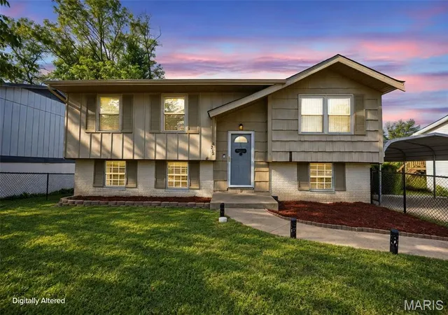 Photo 1 of Single family home for sale at 312 Big Arch Rd, Godfrey, IL 62035 | MLS# MIS26066695 | Listing updated on 2026-10-26