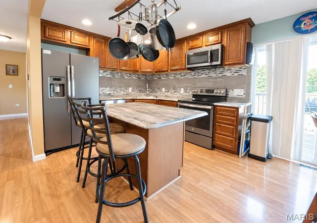 Photo 4 of Single family home for sale at 312 Big Arch Rd, Godfrey, IL 62035 | MLS# MIS26066695 | Listing updated on 2026-10-26