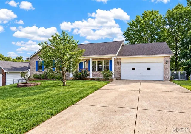 Single family home for sale at 1216 Shingle Oak Ct, Troy, MO 63379 | MLS# MIS26066700