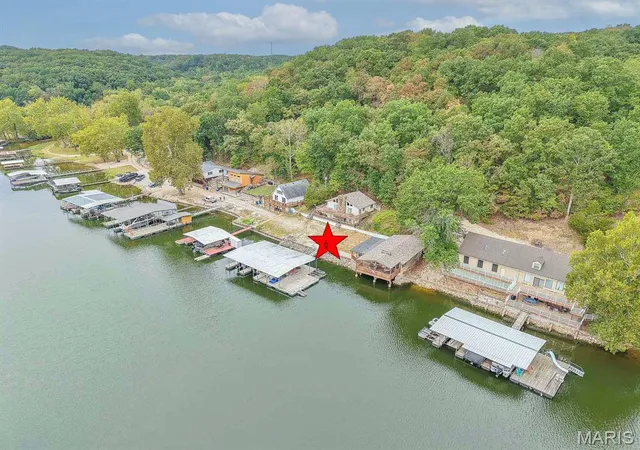 Photo 1 of Single family home for sale at 159/167 Bermuda Dr, Camdenton, MO 65020 | MLS# MIS26066704 | Listing updated on 2026-10-19