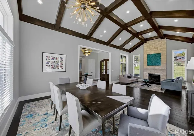 Photo 4 of Single family home for sale at 15 Ladue Meadows, Saint Louis, MO 63141 | MLS# MIS26066705 | Listing updated on 2026-10-23