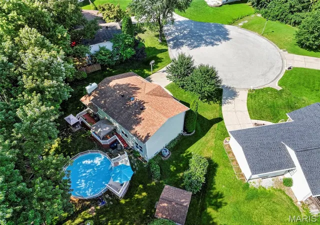Photo 2 of Single family home for sale at 117 Meadow Ridge Ct, Saint Peters, MO 63376 | MLS# MIS26066706 | Listing updated on 2026-10-20