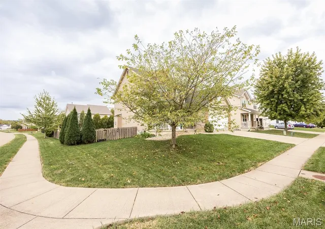 Photo 3 of Single family home for sale at 3029 Harvest Meadow Dr, Belleville, IL 62221 | MLS# MIS26066720 | Listing updated on 2026-10-22