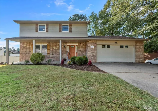 Single family home for sale at 2213 Kent Dr, Cape Girardeau, MO 63701 | MLS# MIS26066723