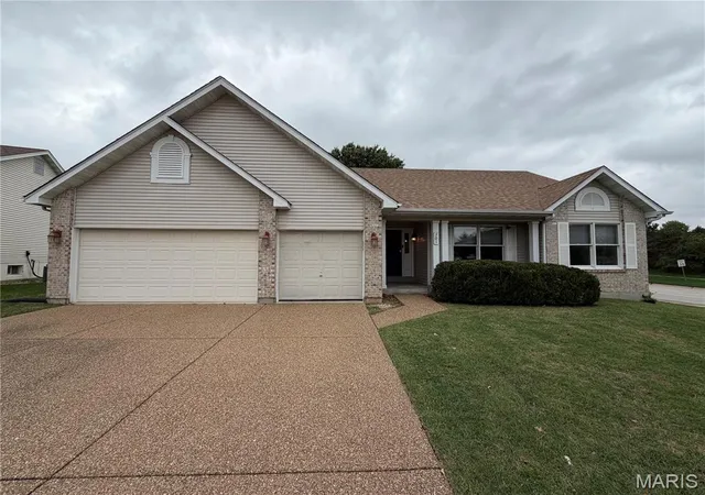 Single family home for sale at 701 Garden Bounty Dr, Saint Peters, MO 63376 | MLS# MIS26066726