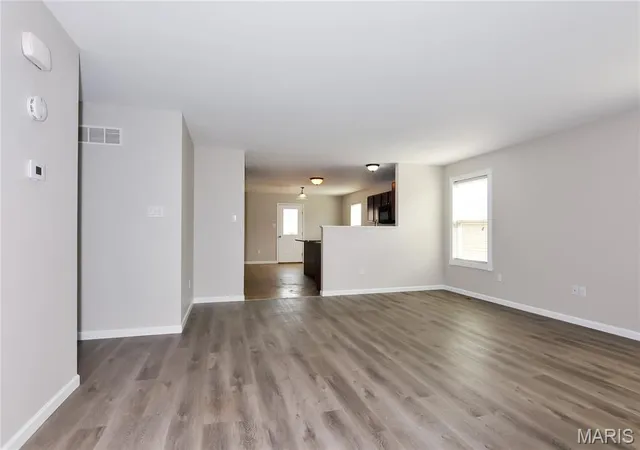 Photo 4 of Single family home for sale at 623 Hunt Run Dr, Wentzville, MO 63385 | MLS# MIS26066752 | Listing updated on 2026-10-27