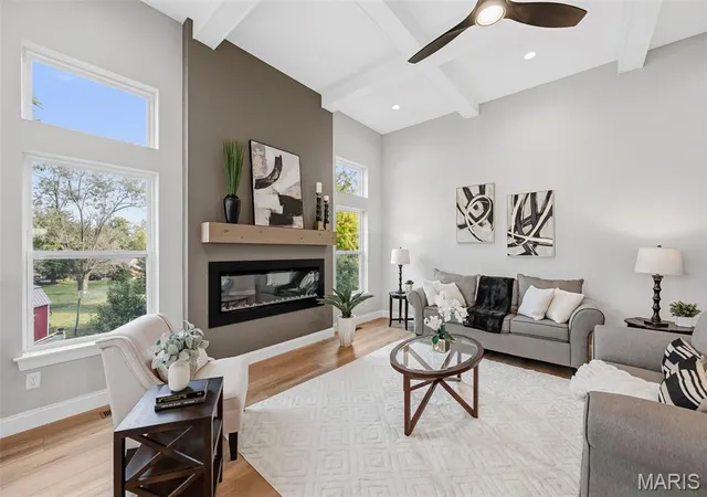 Photo 3 of Single family home for sale at 4939 Butler Hl Rd, Saint Louis, MO 63128 | MLS# MIS26066768 | Listing updated on 2026-10-28