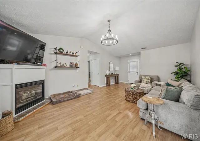 Photo 3 of Single family home for sale at 13640 Tassel Rd, Saint Robert, MO 65584 | MLS# MIS26066784 | Listing updated on 2026-10-30